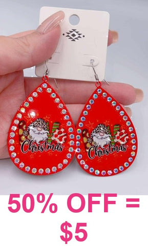 Christmas gnome LOVE earrings