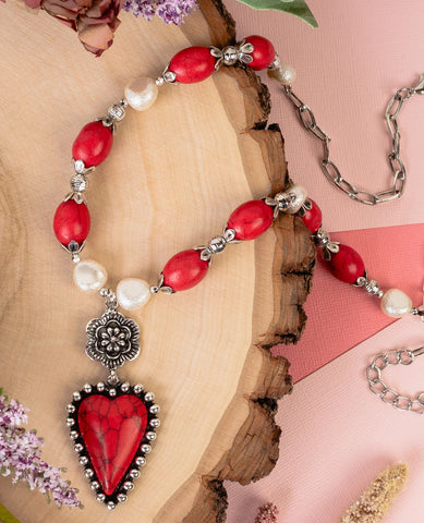 Red stone, pearl beaded necklace with heart pendant