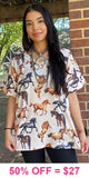 L,XL,2X : Horse print short sleeve top